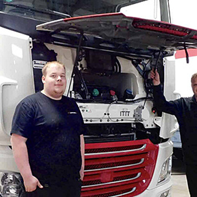 Agro World Transport / Koeltransport Denemarken investeert in nieuw talent